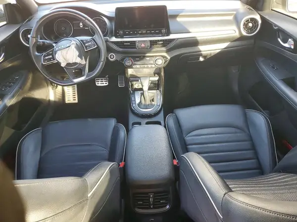 3KPF54AD4PE607802 2023 KIA FORTE - Image 8