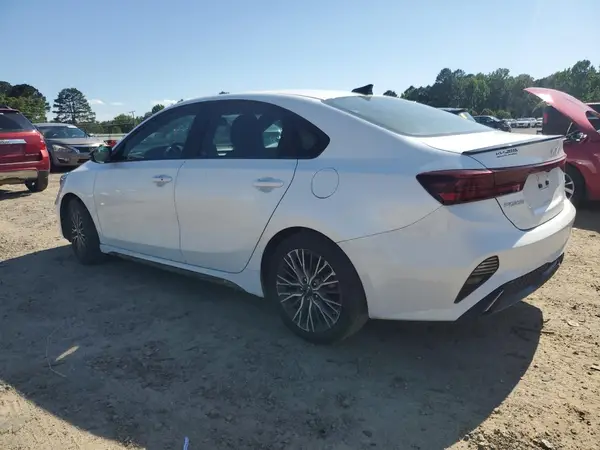 3KPF54AD4PE614250 2023 KIA FORTE - Image 2