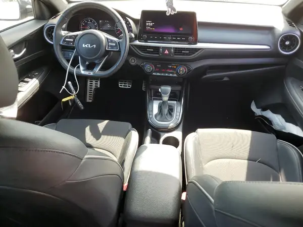 3KPF54AD4PE620047 2023 KIA FORTE - Image 8