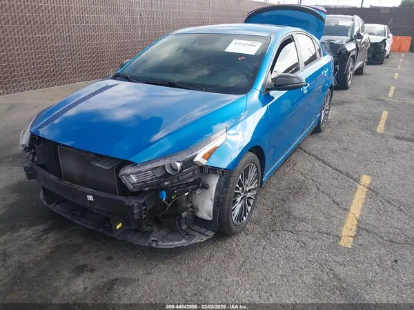3KPF54AD4PE621554 2023 KIA FORTE - Image 2
