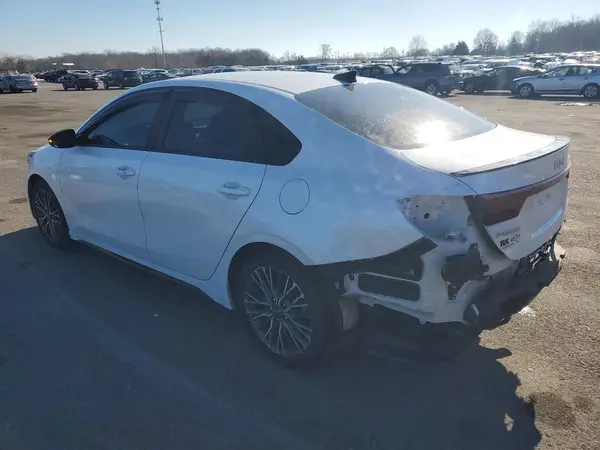3KPF54AD4PE621635 2023 KIA FORTE - Image 2