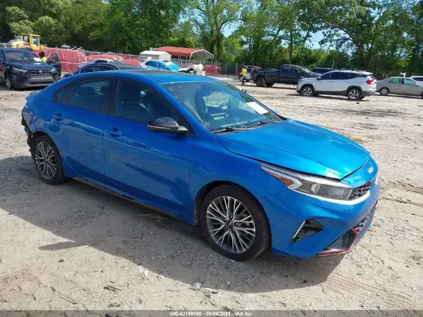 3KPF54AD4PE626706 2023 KIA FORTE - Image 1