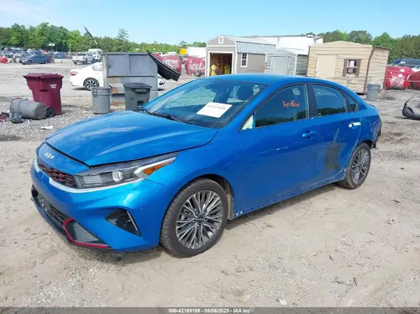 3KPF54AD4PE626706 2023 KIA FORTE - Image 2