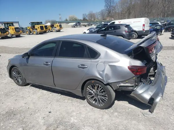 3KPF54AD4PE628259 2023 KIA FORTE - Image 2