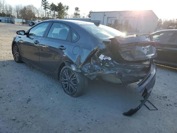 3KPF54AD4PE637463 2023 KIA FORTE - Image 2