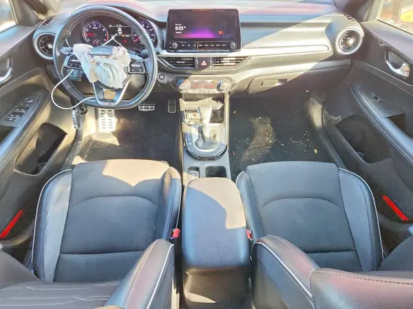 3KPF54AD4PE639925 2023 KIA FORTE - Image 8