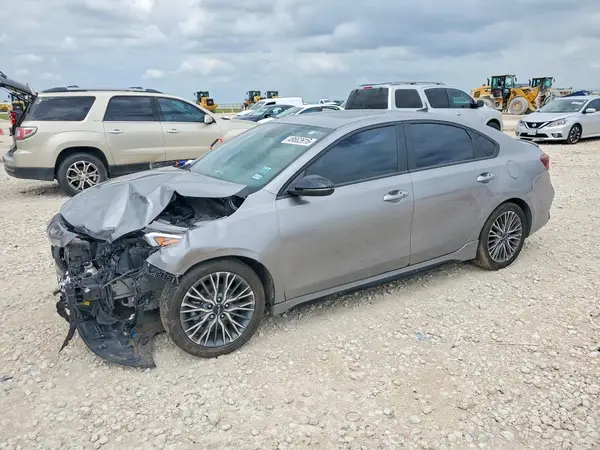 3KPF54AD4PE640069 2023 KIA FORTE - Image 1