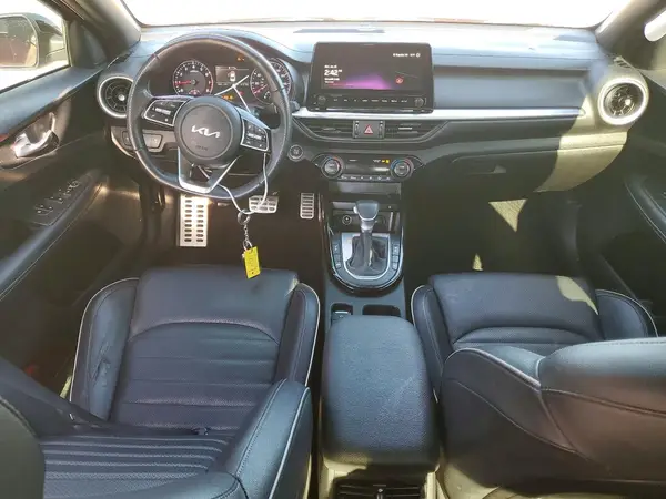 3KPF54AD4PE640833 2023 KIA FORTE - Image 8