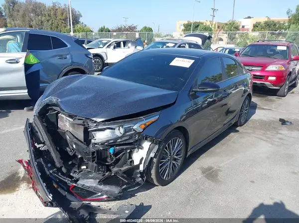 3KPF54AD4PE643215 2023 KIA FORTE - Image 2