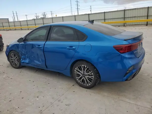 3KPF54AD4PE644798 2023 KIA FORTE - Image 2
