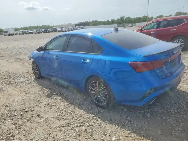 3KPF54AD4PE645353 2023 KIA FORTE - Image 2
