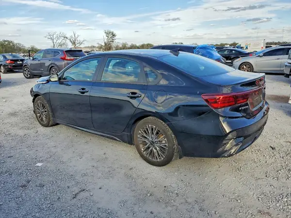 3KPF54AD4PE653565 2023 KIA FORTE - Image 2