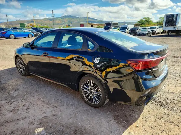 3KPF54AD4PE657213 2023 KIA FORTE - Image 2