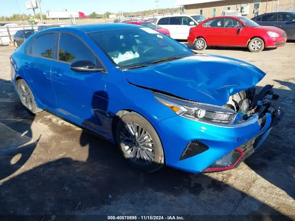 3KPF54AD4PE663481 2023 KIA FORTE - Image 1