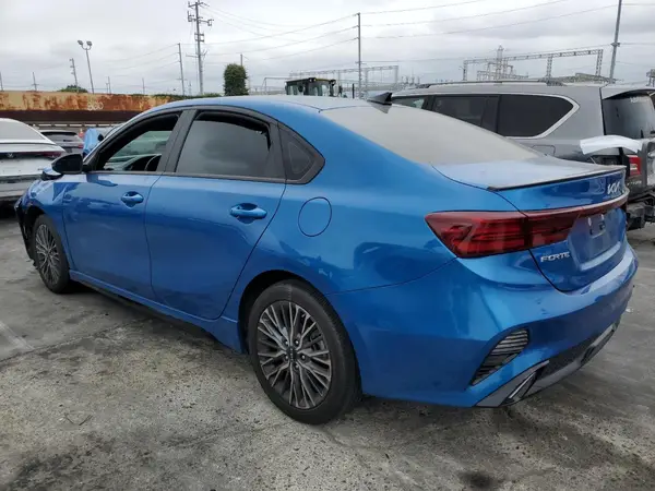 3KPF54AD4PE663688 2023 KIA FORTE - Image 2