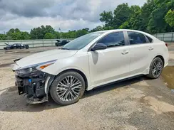 3KPF54AD4PE664033 2023 KIA FORTE