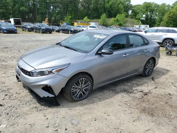 3KPF54AD4PE664811 2023 KIA FORTE - Image 1