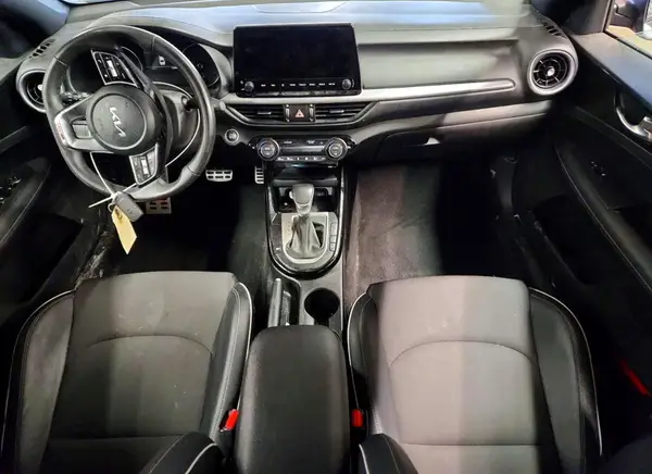 3KPF54AD4PE664954 2023 KIA FORTE - Image 8