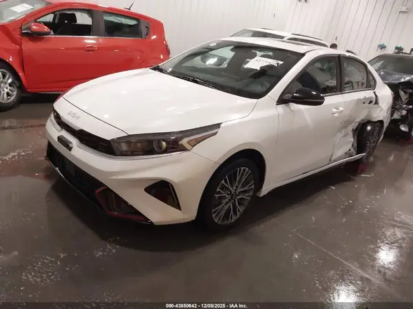 3KPF54AD4PE667949 2023 KIA FORTE - Image 2