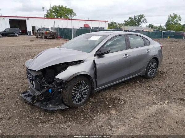 3KPF54AD4PE668888 2023 KIA FORTE - Image 2