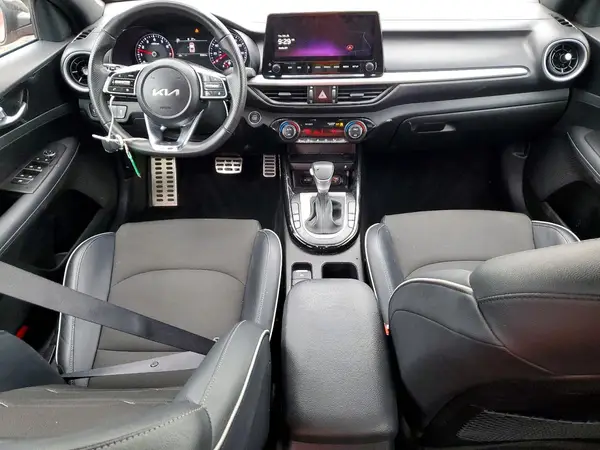 3KPF54AD4PE669359 2023 KIA FORTE - Image 8