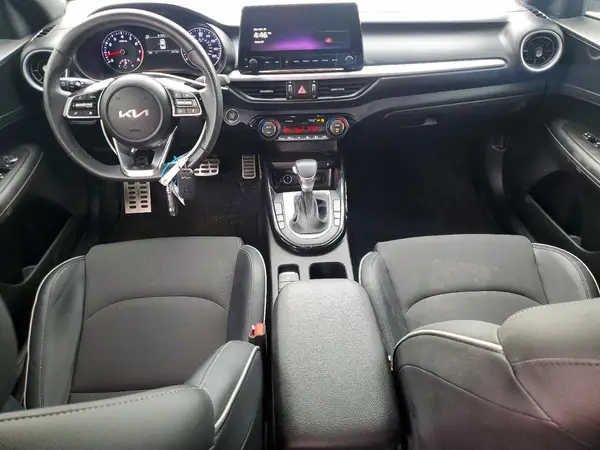 3KPF54AD4PE671161 2023 KIA FORTE - Image 8
