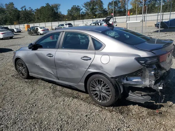 3KPF54AD4PE671550 2023 KIA FORTE - Image 2