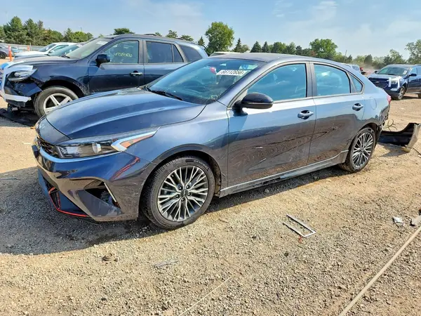 3KPF54AD4PE679230 2023 KIA FORTE - Image 1