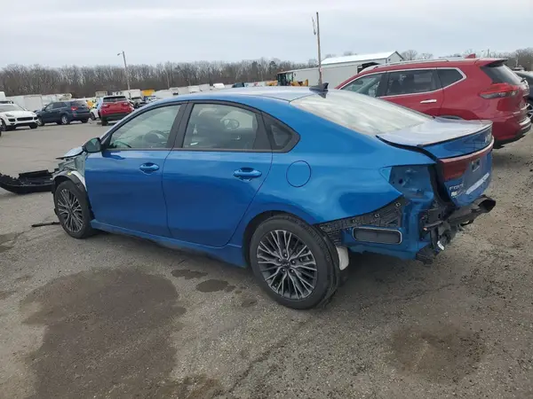 3KPF54AD4PE684542 2023 KIA FORTE - Image 2