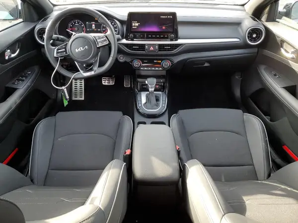 3KPF54AD4RE701780 2024 KIA FORTE - Image 8