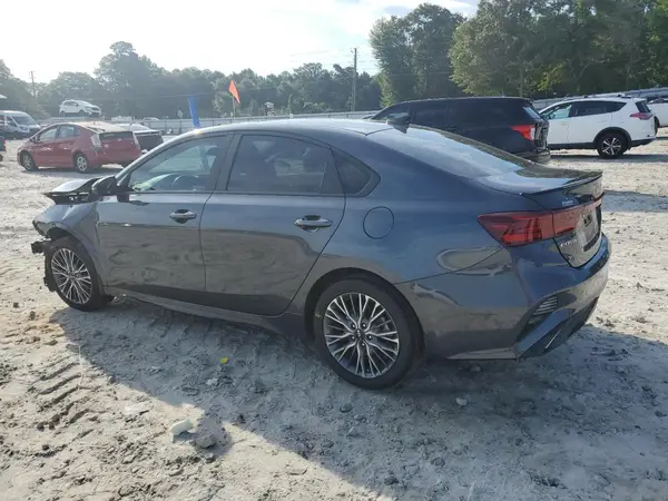 3KPF54AD4RE704176 2024 KIA FORTE - Image 2