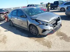 3KPF54AD4RE715291 2024 KIA FORTE