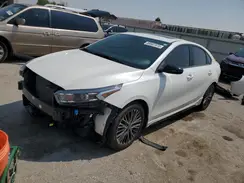 3KPF54AD4RE717669 2024 KIA FORTE