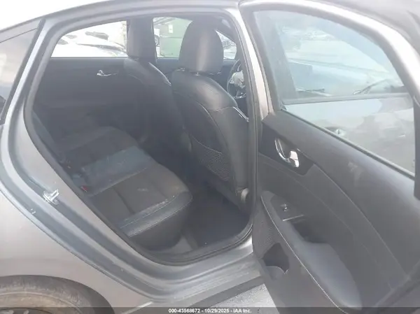3KPF54AD4RE723469 2024 KIA FORTE - Image 8