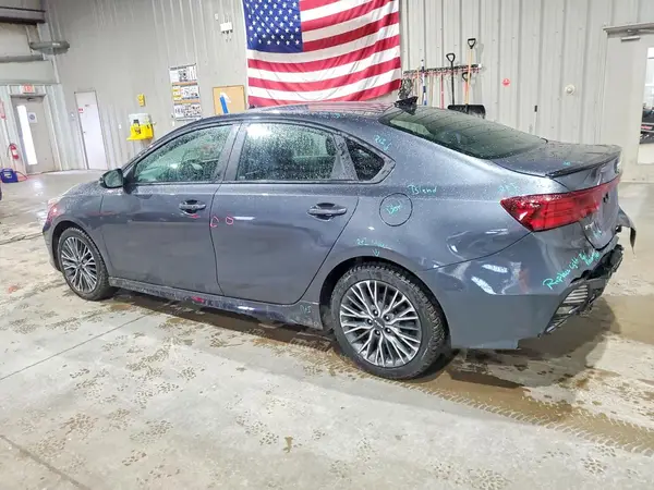 3KPF54AD4RE724721 2024 KIA FORTE - Image 2