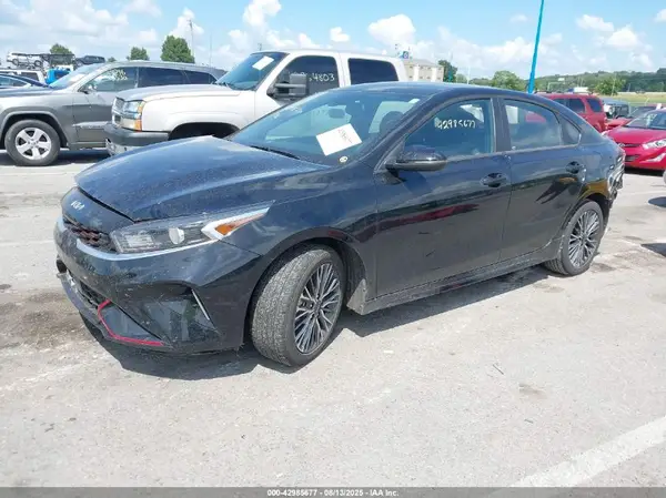 3KPF54AD4RE728820 2024 KIA FORTE - Image 2
