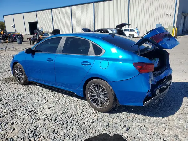 3KPF54AD4RE732947 2024 KIA FORTE - Image 2