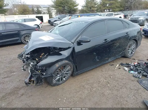3KPF54AD4RE743253 2024 KIA FORTE - Image 2