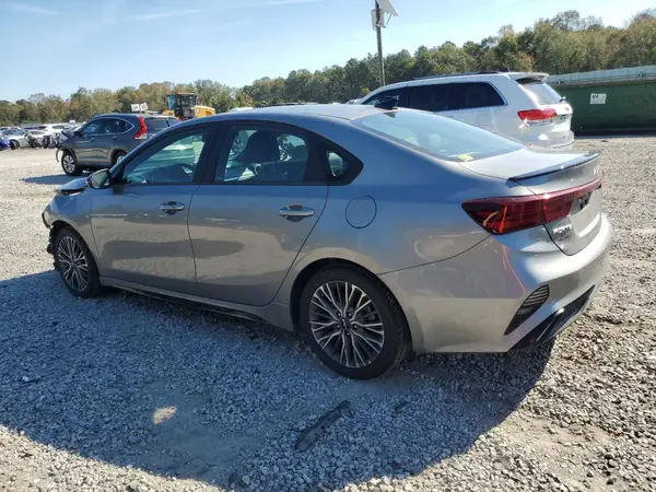 3KPF54AD4RE748405 2024 KIA FORTE - Image 2