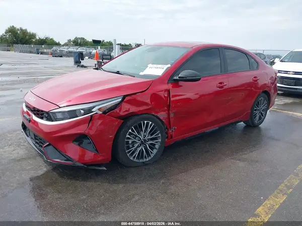 3KPF54AD4RE753457 2024 KIA FORTE - Image 2