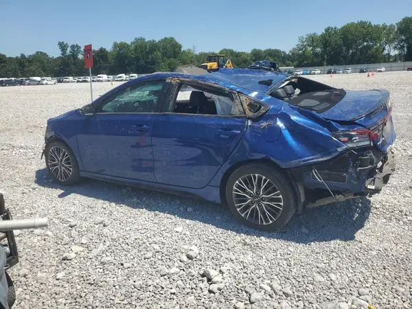 3KPF54AD4RE760005 2024 KIA FORTE - Image 2
