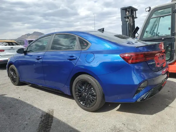 3KPF54AD4RE760649 2024 KIA FORTE - Image 2