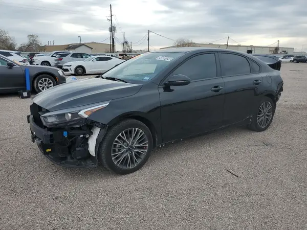 3KPF54AD4RE763096 2024 KIA FORTE - Image 1