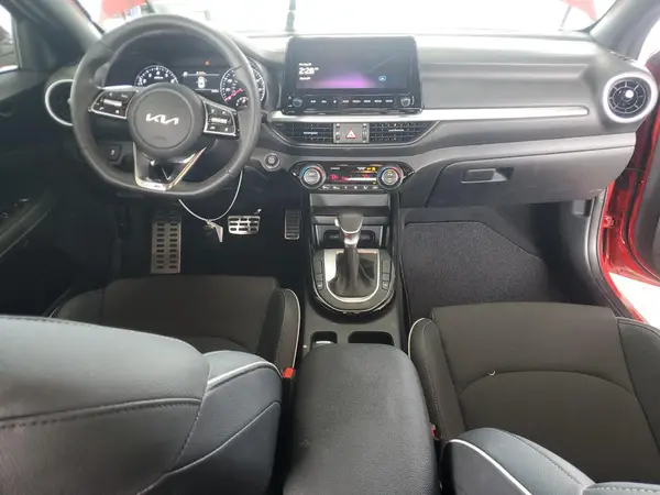 3KPF54AD4RE773871 2024 KIA FORTE - Image 8