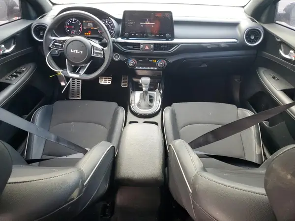 3KPF54AD4RE779573 2024 KIA FORTE - Image 8