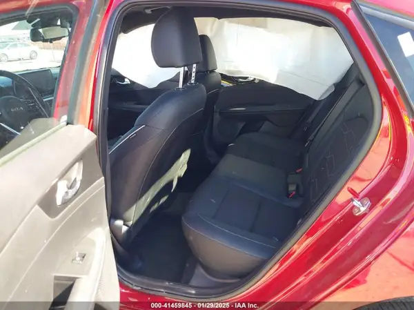 3KPF54AD4RE780612 2024 KIA FORTE - Image 8
