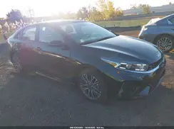 3KPF54AD4RE780674 2024 KIA FORTE