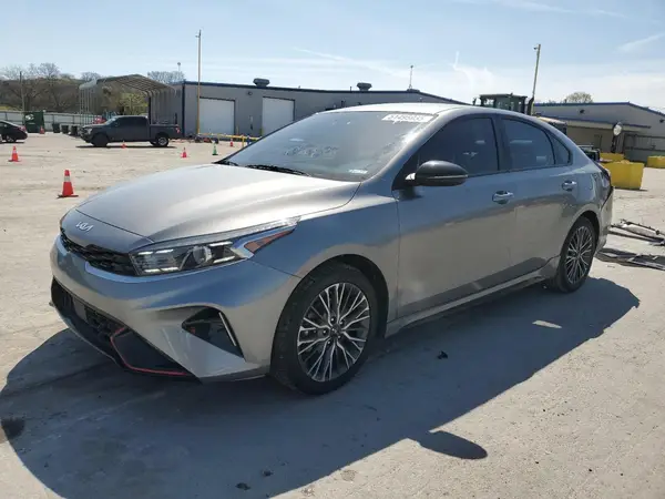 3KPF54AD4RE786071 2024 KIA FORTE - Image 1