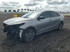 3KPF54AD4RE786085 2024 KIA FORTE