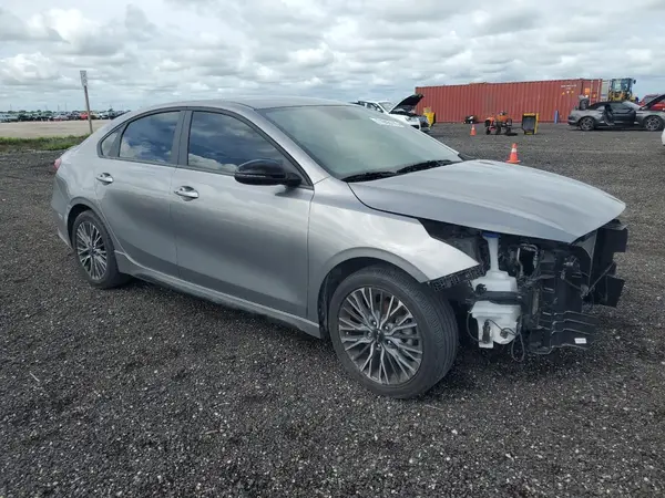 2024 KIA FORTE COPART lot 71908115 auction photo 4